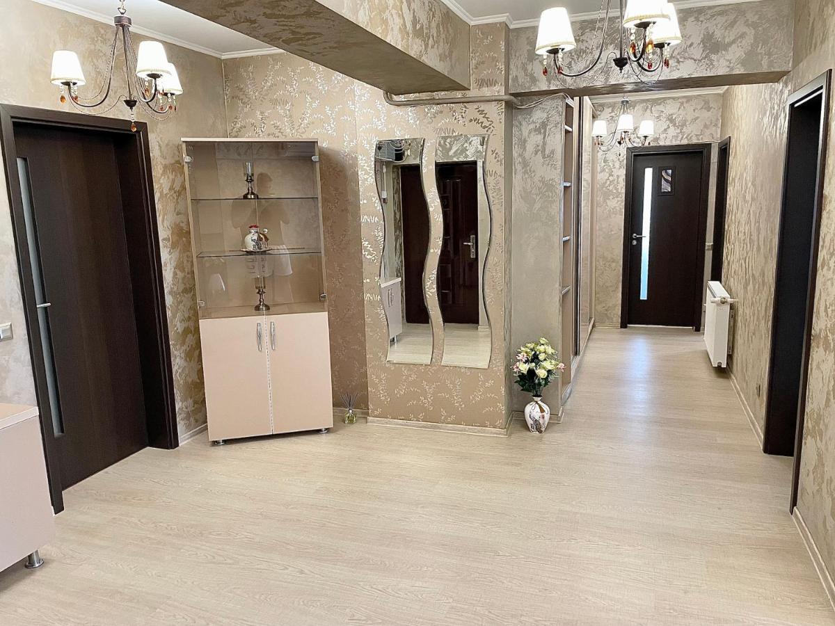 Dacia Residence Apartments Self Check-In 克拉奥华 外观 照片